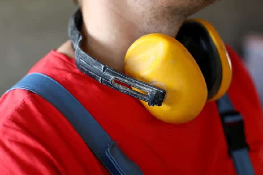 El ruido laboral y su impacto en salud